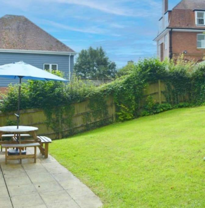 Beautiful Large Property, Sleeps 9 Walking Distance To The Sea , Beaches And Restaurants Fantastic Interior Lyme Regis Buitenkant foto